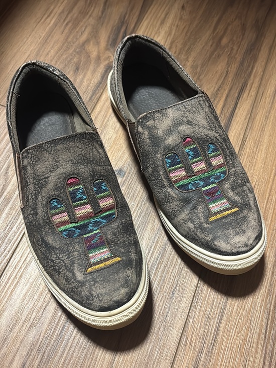 Roper Shoes - Roper Women's Brown Slip-On Flats with Multicolor Cactus Embroidery